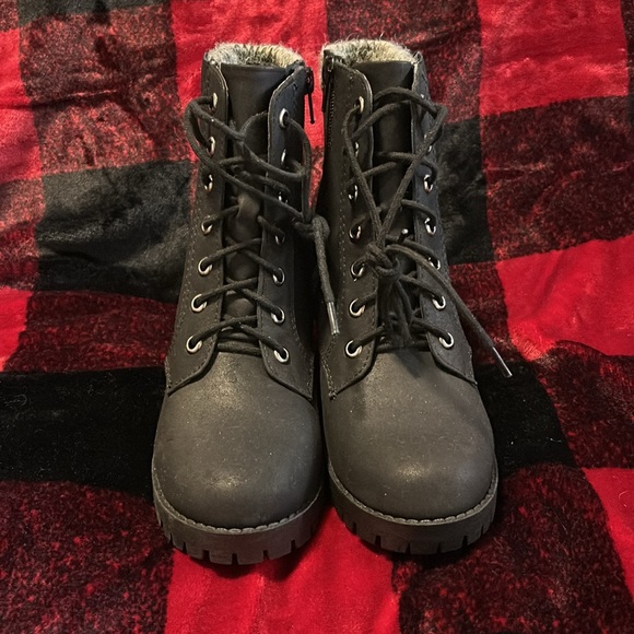 Soda Women Chunky High Heel Combat Army Riding Boot Booties Lug Black Size 7 - Picture 2 of 8